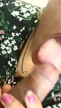 Indiana inocente quente modelo sexy boquete e buceta rosa comendo parte 1