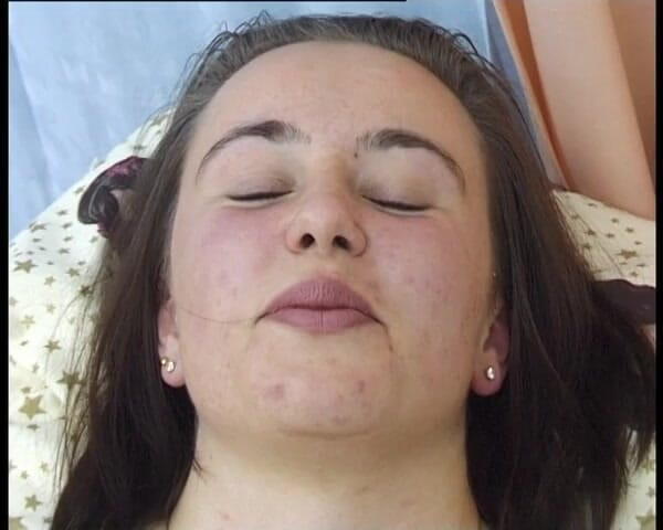 YOUR FIRST PORN: Mein Erstes Mal Vor Der Kamera - Angie My First Raz...