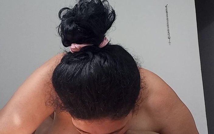 Valkyrieandluigy: Madura chupando