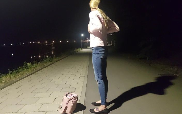 sweetfeet29: 你想要看更多？