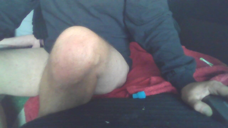 Straight man doing gay porn: يستريح على التقليب ، قل لي كيف ستجعل الأمر صعبا؟