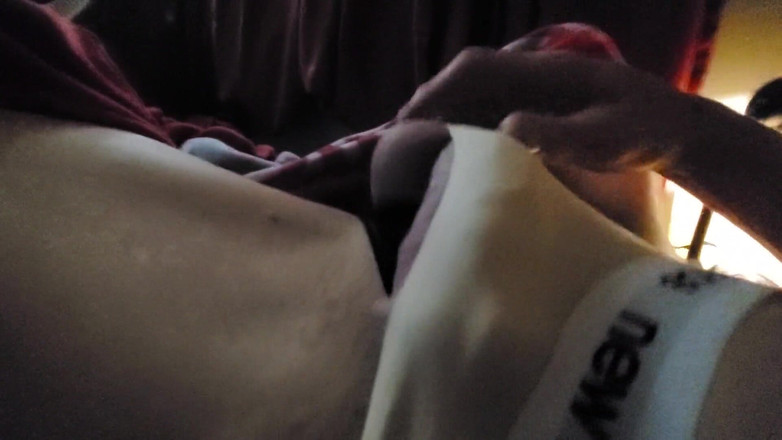 CD Michellex: Cd Michelle在内裤里隆起