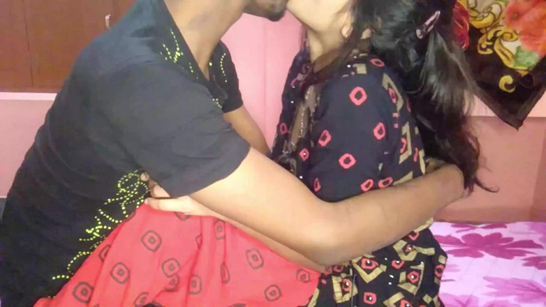 HousewifeGeeta: Virgin stepcousin girl gave first time fuck in Hindi, porn...
