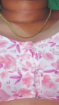 Desi Tits