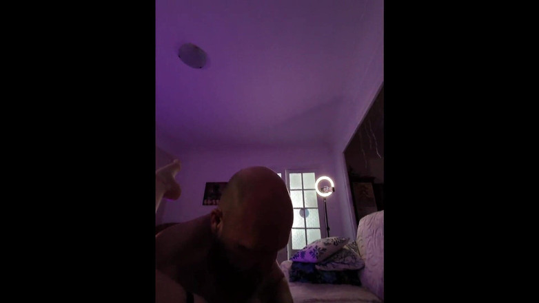 ChouQxxX_et_Coreleone: Dia mengikat saya, bermain dengan saya sedikit dan mendasarkan saya