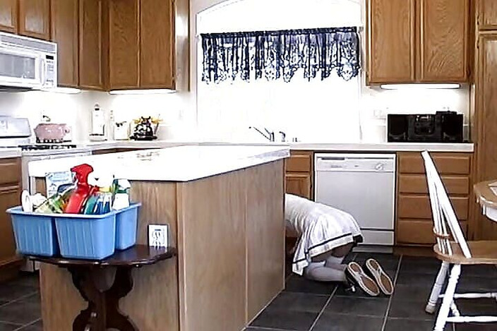 Lovers Of Vintage: 一个非常特别的保姆被双洞齐插