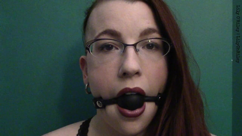 Lily O'Riley: Ballgag Staring (wmv)