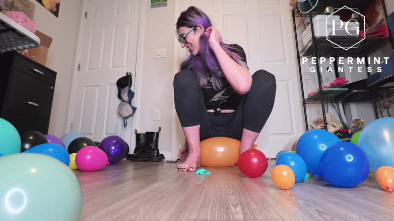 Peppermint Giantess: Riesin Non-Pop-Ballon Squish Asmr | Quietschige füße und hände, langsames sprudeln,...