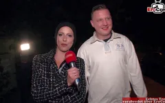 Spontaneously towed a man on the street for car sex with two women