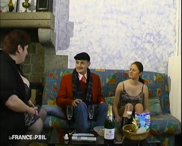 Rue Chaude: Флора, 18 років, 1-й раз відтрахана дідусем