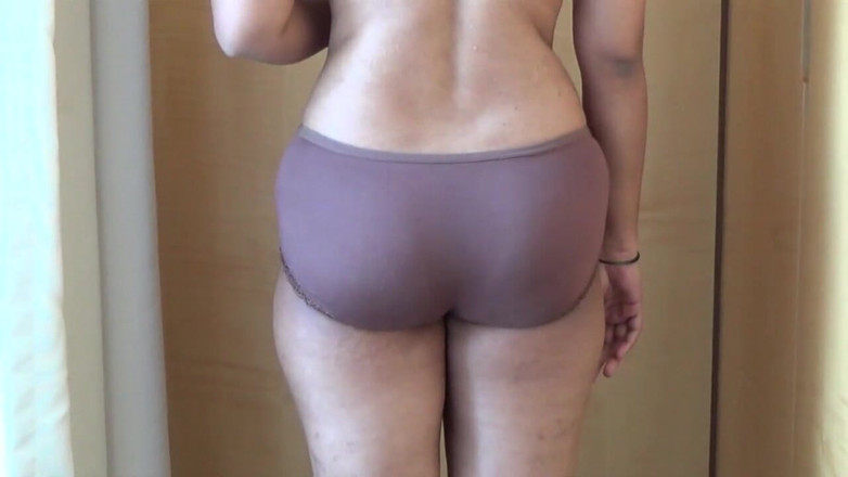 Big Ass Indian Booty: Romantyczna miłość i seks między małżeństwem indyjskiej pary