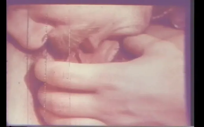 Vintage Usa: Lube on Hole Before Being Ass Fucked in Car