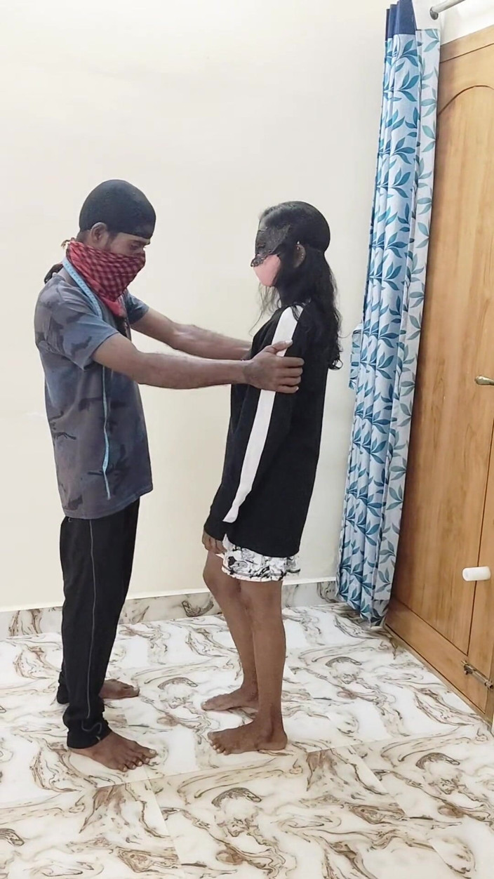 Thesana: Tailor Stepuncle Fucks the Young Girl