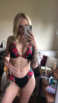 So Beautiful Lingerie
