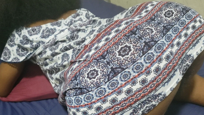 Lovemina: 性感的大屁股妻子是一个喜欢操的变态