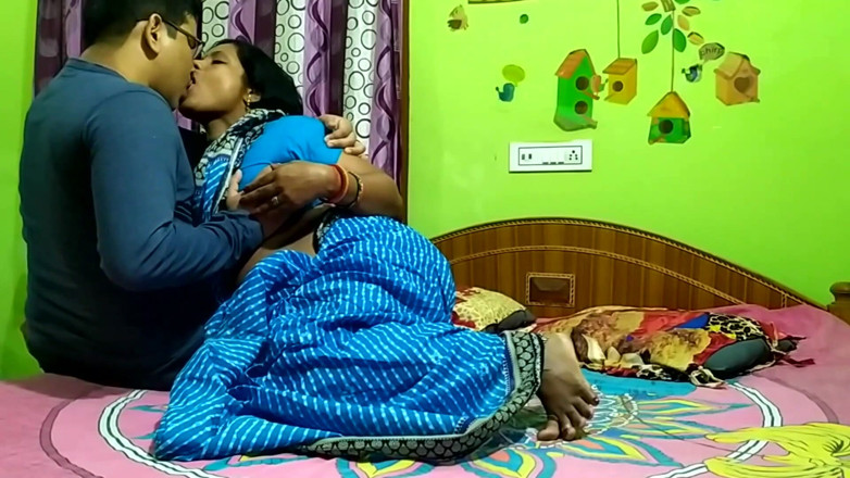 Popmini: Indian Bhabhi Hot Romance and Hard Fucking