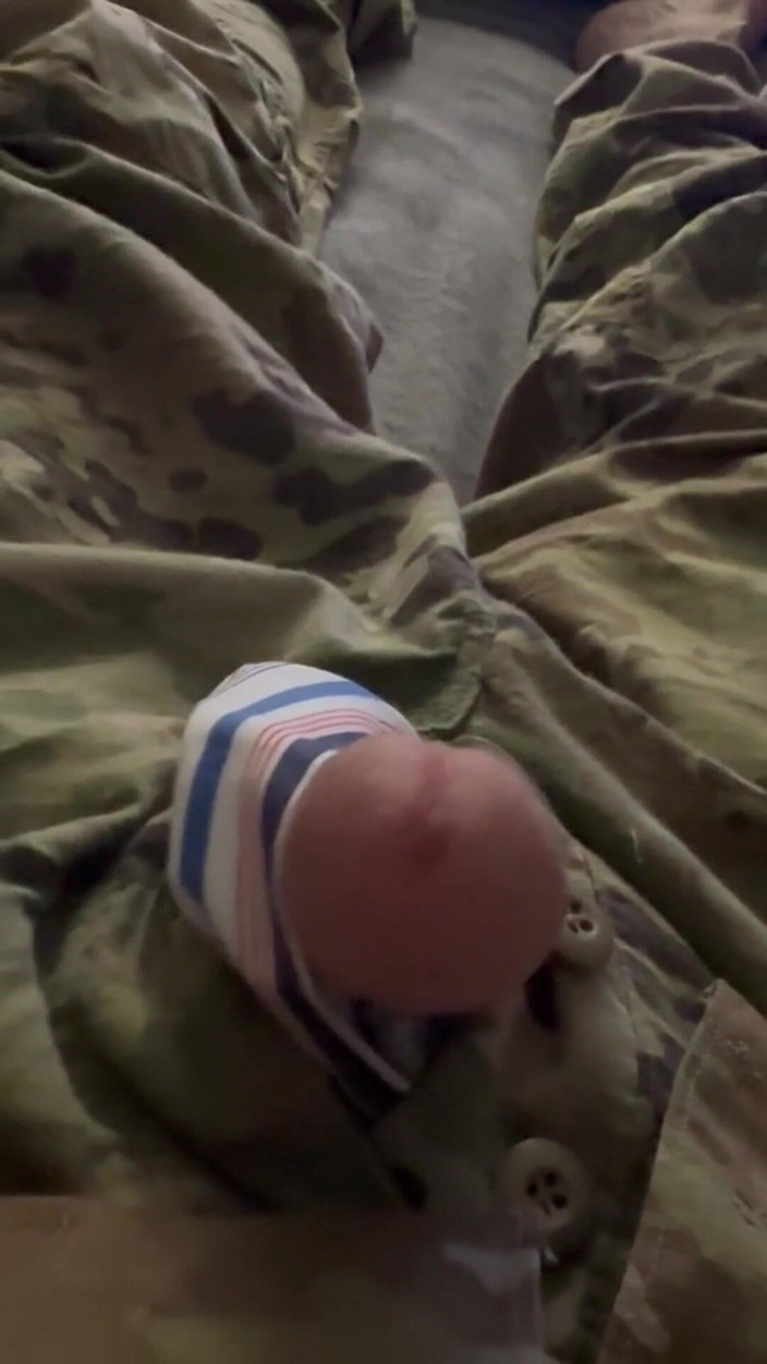 Gay Soldier Stuff: Soldier Uses Vaseline and His Cock to Have Fun Wearing...