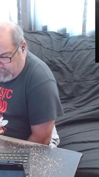 Sledování e-mailu kamaráda