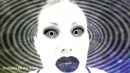 Goddess Misha Goldy: ¡Entrega tu mandidad a mí! ¡Ya no tienes polla! Correrse como...