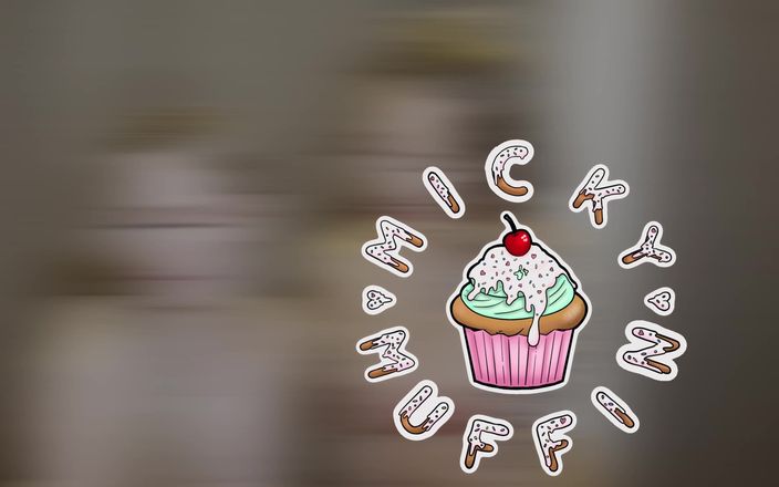 Micky Muffin Studio: Я удивила моего бойфренда тройничком