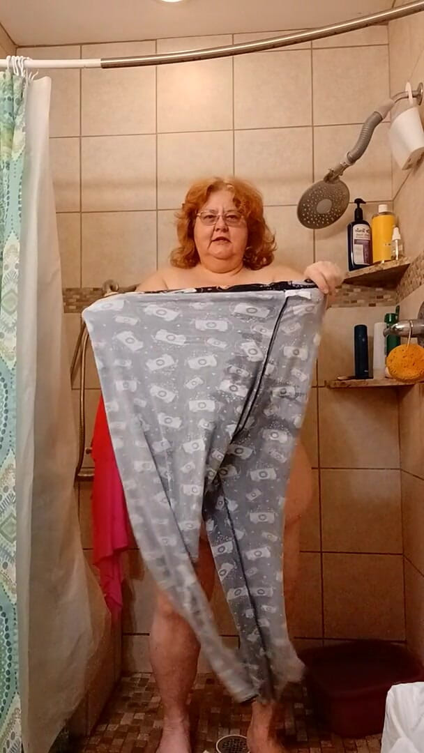 BBW nurse Vicki adventures with friends: Damn it i peed my pants see?