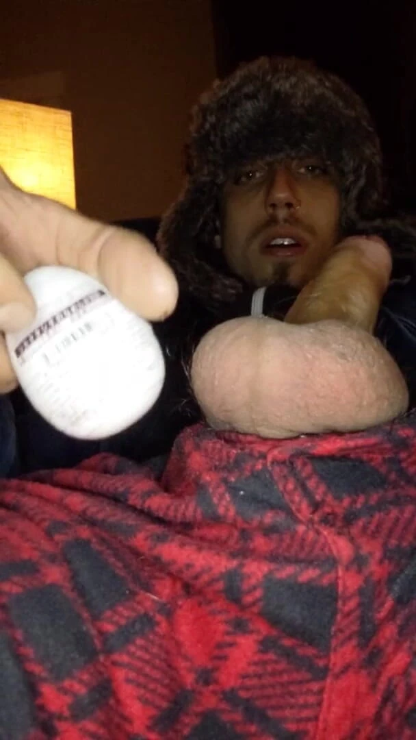 Sexy possum: Jerk and Cum with Tenga Egg Toy on Living Room...