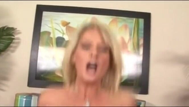 BBC Bootycasting: สาวMILFผมบลอนด์โดนเย็ดแบบต่างเชื้อชาติ