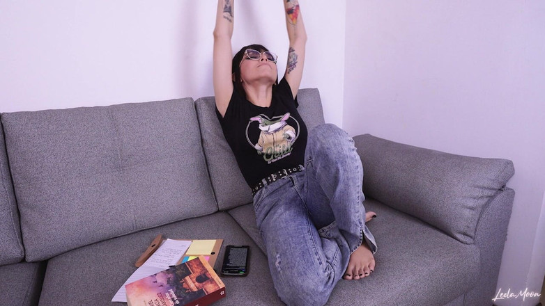Leela Moon: Kamu suka nggak nggak sama ide untuk jadi teman terbaikku?