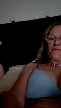 Soția reală sexy Jess Ryan merge pe la spate cu Jack Ryan