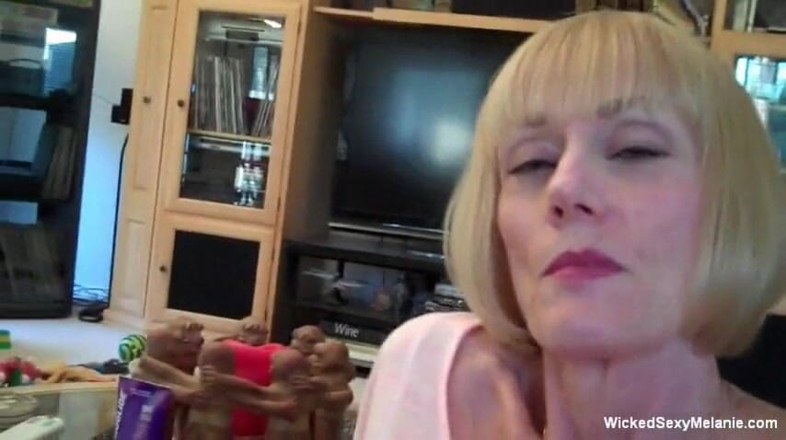 Wicked Sexy Melanie: Blonde grandma is tugging and sucking cock in POV