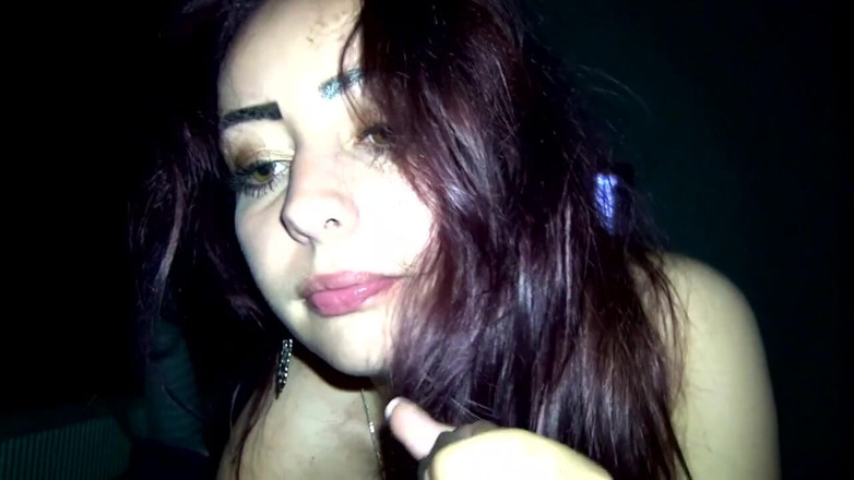 Cumbizz: Niederländisches teen dirtytalk und schluckt eine große bbc-spermaladung