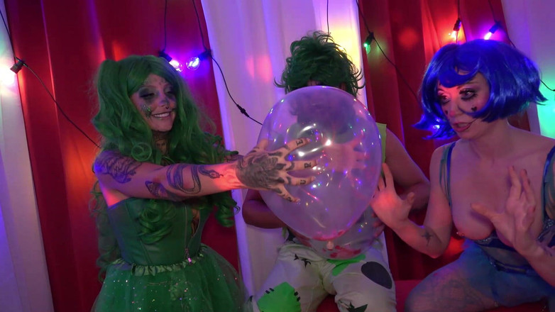 Lily kink: Фетишная Игра Возбужденных Клоунов С Воздушным Шариком