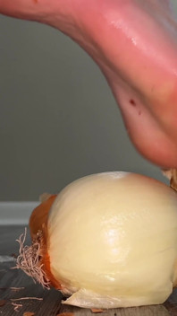 Foot Crush, Onion, 4K Füße, Video-pov
