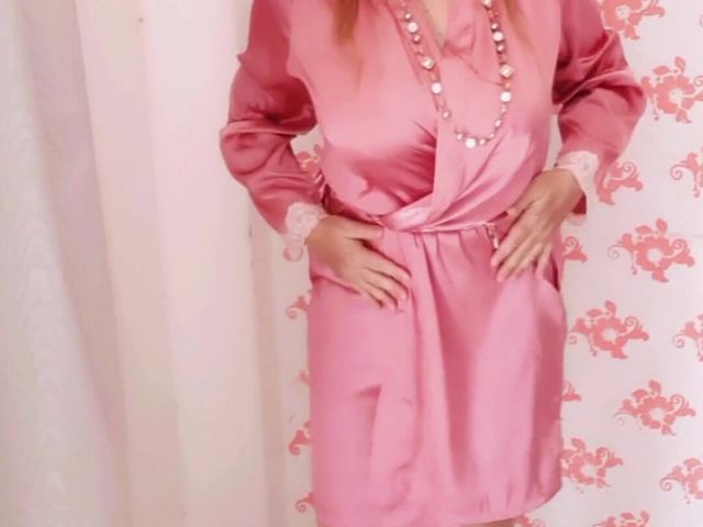 Busty Mature MILF (Maria Old)