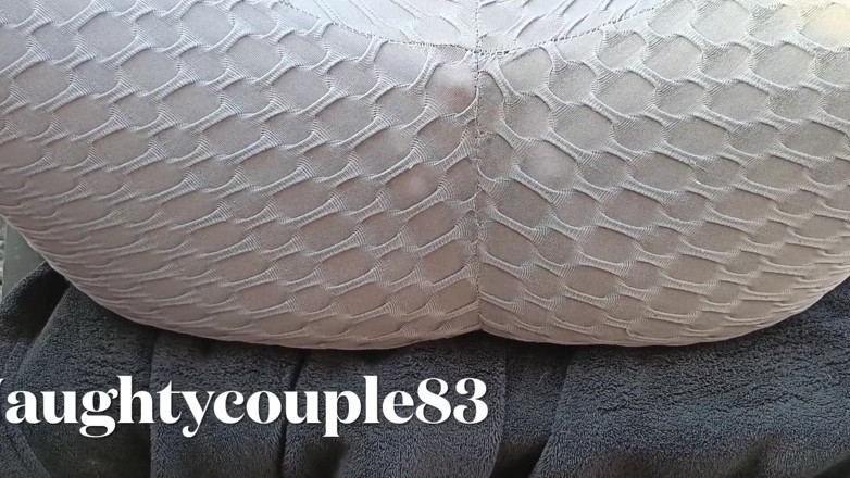 Naughtycouple83: Horny wet milf squirts