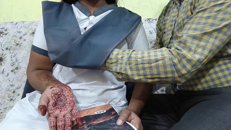 Mumbai Ashu: Šéf přišel domů a potěšil svou snachu Kamala