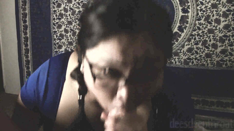 DeesDeepThroat: Deesdeepthroat phir se karta hai