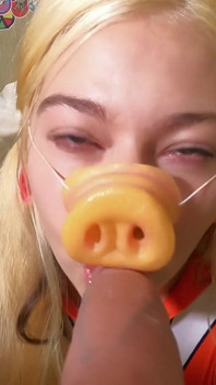 Piggy-mädchen-schlampen-training pOV