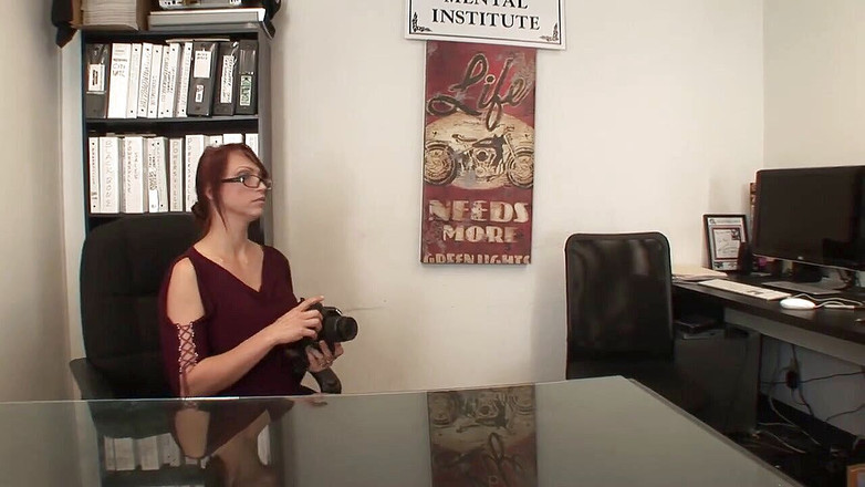 Big Tits World: Een goede pik voor een echte slet