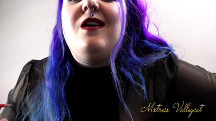 Mxtress Valleycat: Cum in your own mouth for me