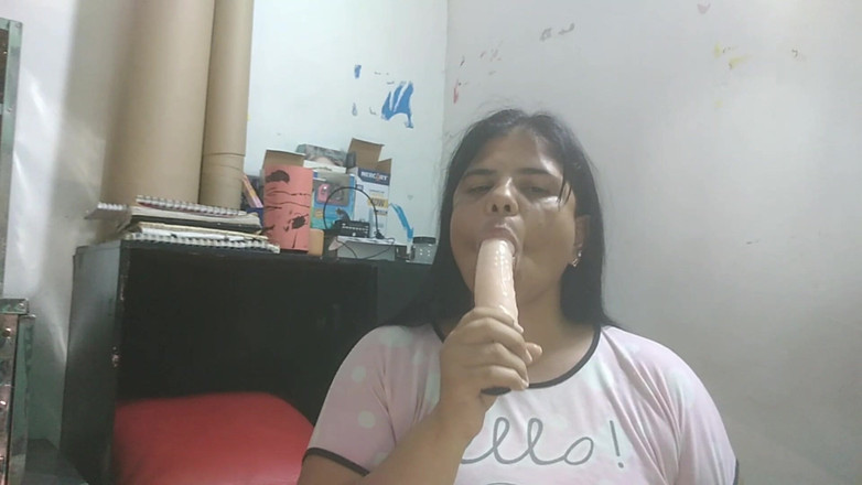 Adribella69: Suamiku pergi bekerja dan kamu tinggalkan aku yang super hot...