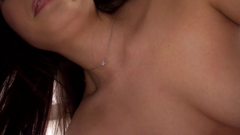 Caribbeancom: Cute brunette whore gets screwed