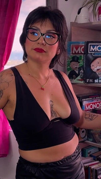 MILF Učitelka Je Zkažená Tím, Že Brání Svého Nevlastního Syna