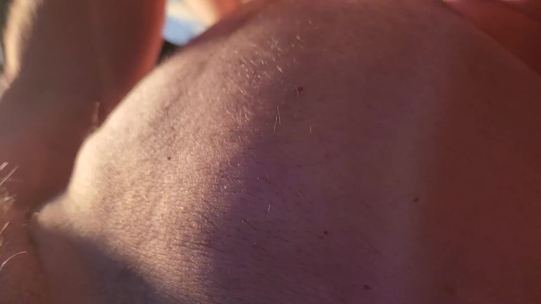 Gussfuss: Pantat dikongkek dengan ibu tiri yang terikat