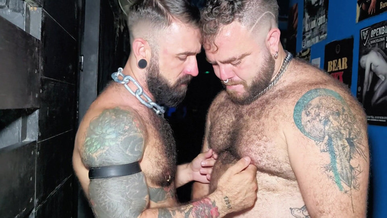 ScruffyStocky: 후장 섹스 클럽 바레백 번식 림잡 딥쓰롯 벽 섹스 세션
