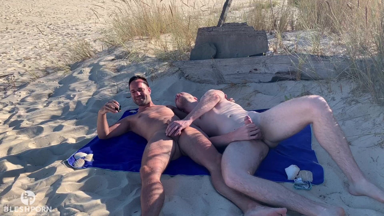 bleshporn: Справжній bleshcouple секс на відкритому повітрі
