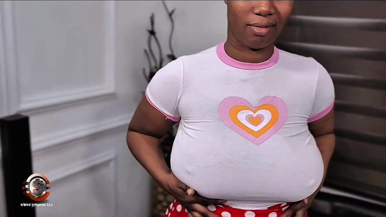 Tusweet9ja: Mme Dam À Gros Nichons Passe Un Bon Moment Lors De...