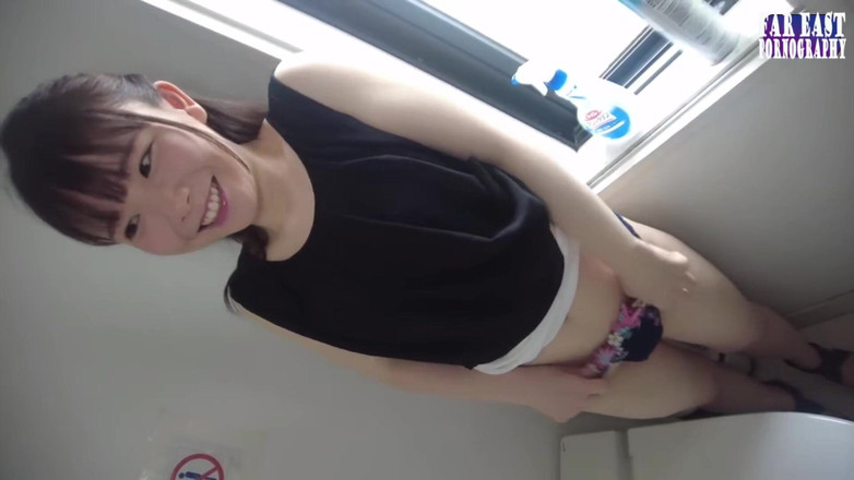 Far East pornography: Бурный T спины прогуляется с первым открытым персиком, который управляет безостановочный выпуск, часть.2