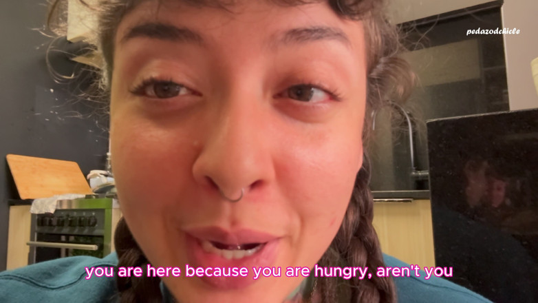 Pedazod Chicle: Giantess Makes Arepas and Eats Them in Front of Her...