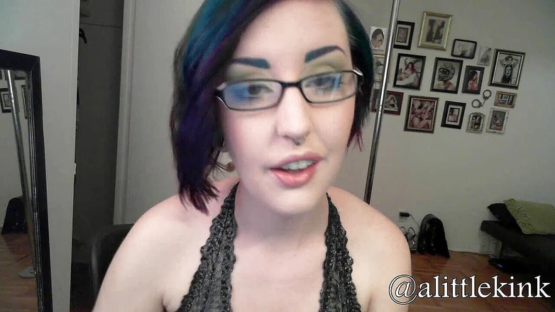 Miss Faith Rae: आपका लंड छोटा है और मैंने दूसरे आदमी को चोदा